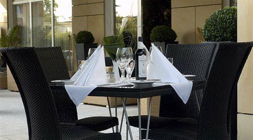 Frankfurt Hotel 4*