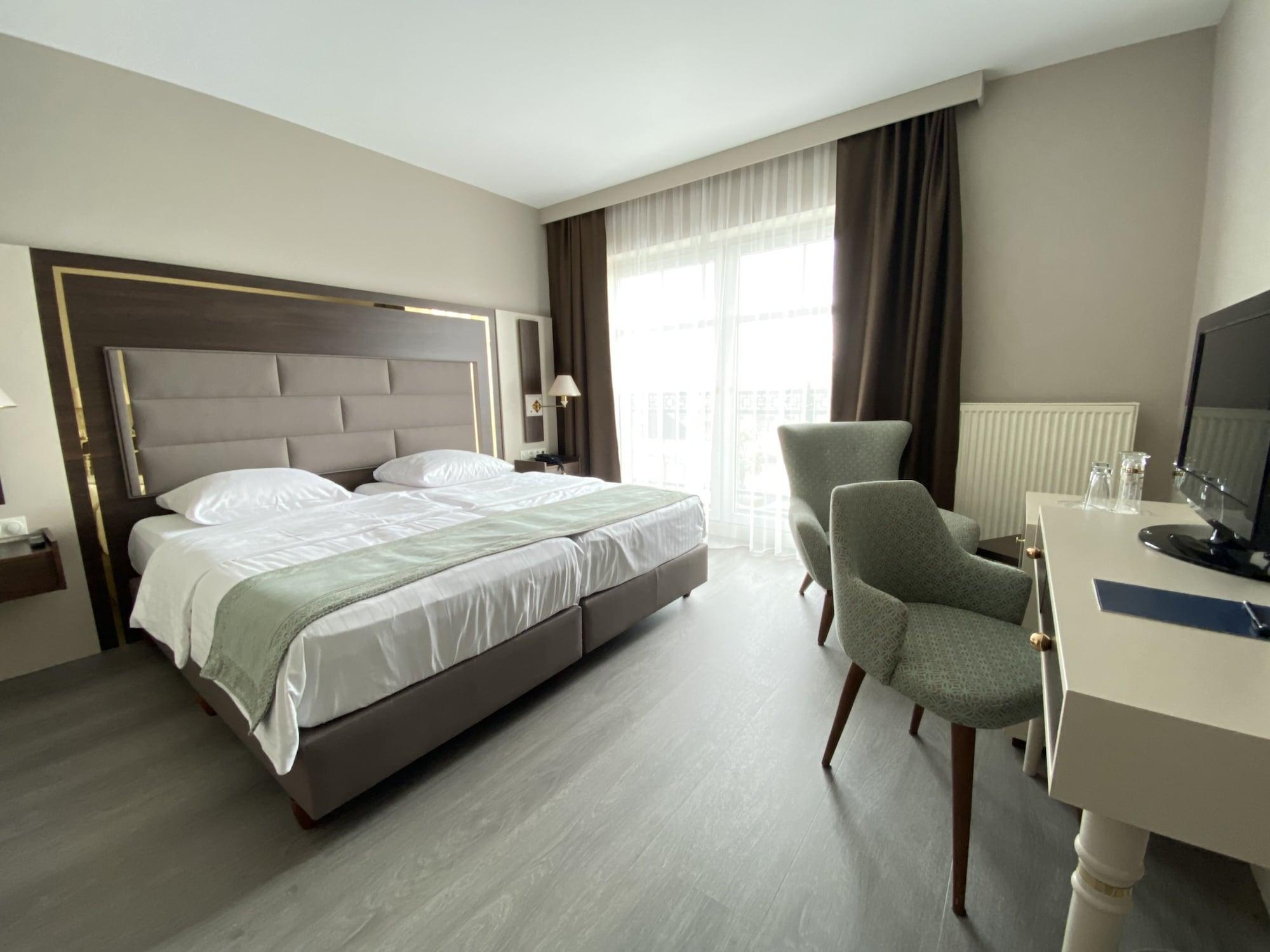 Frankfurt 4*